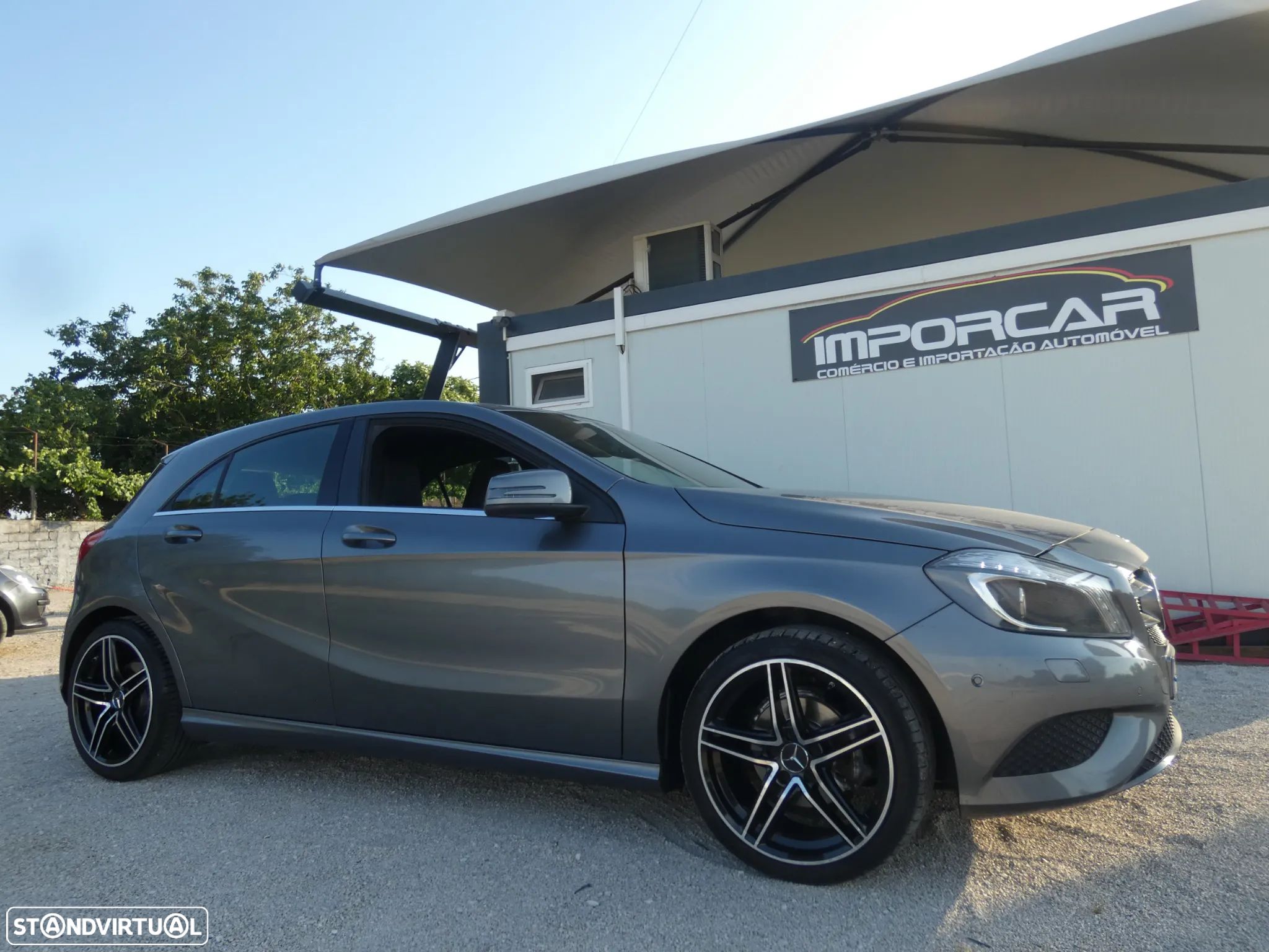 Mercedes-Benz A 180 d AMG Line - 1
