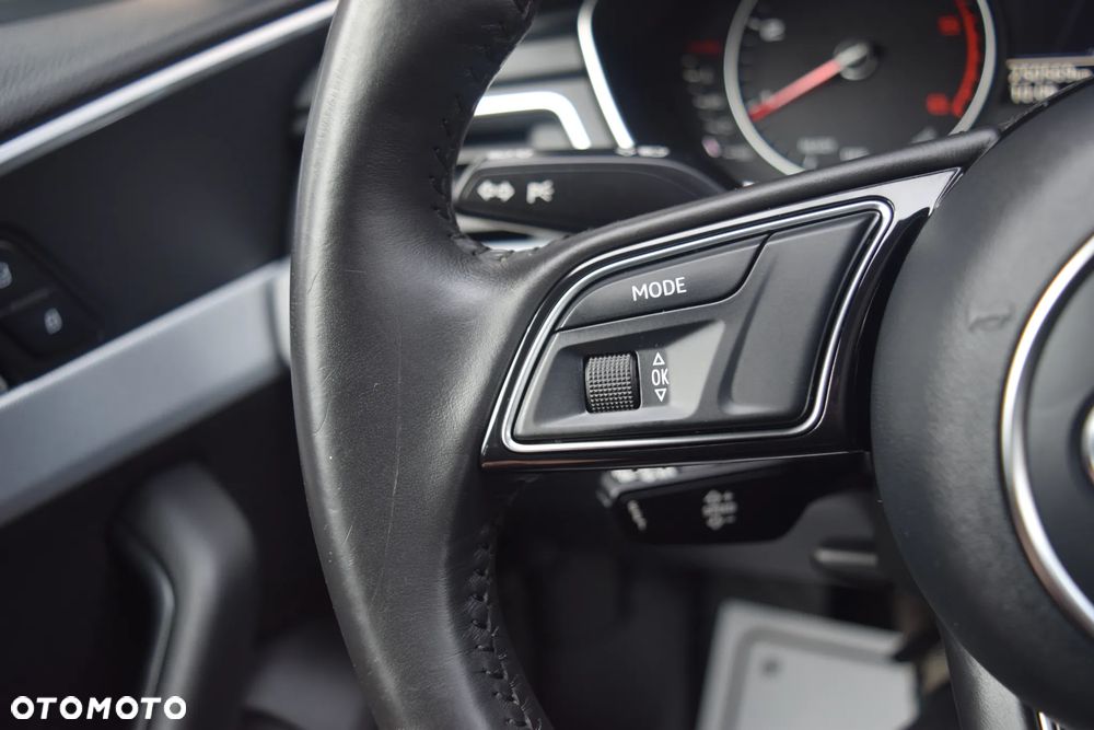Audi A4 Avant 2.0 TDI DPF S line Sportpaket - 23