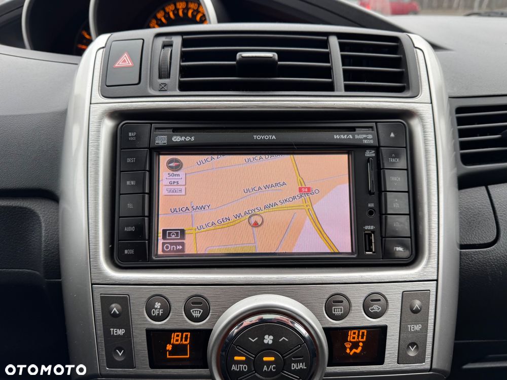 Toyota Verso 2.0 D-4D - 19