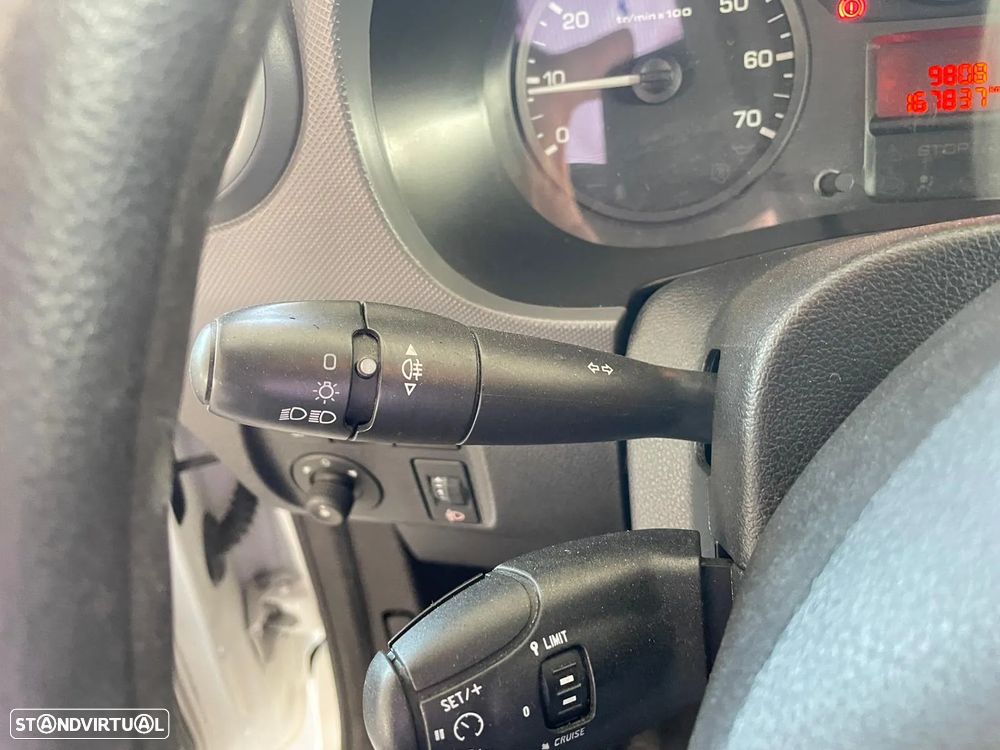 Peugeot Partner 1.6 BlueHDI c/Caixa Fibrada - 16