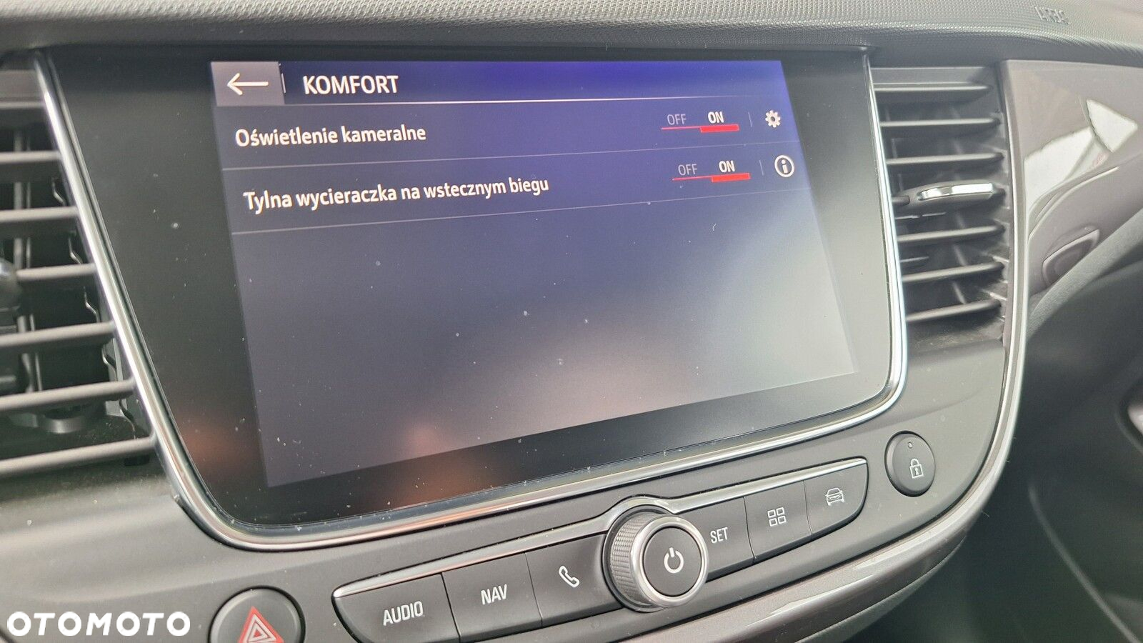 Opel Crossland X - 26