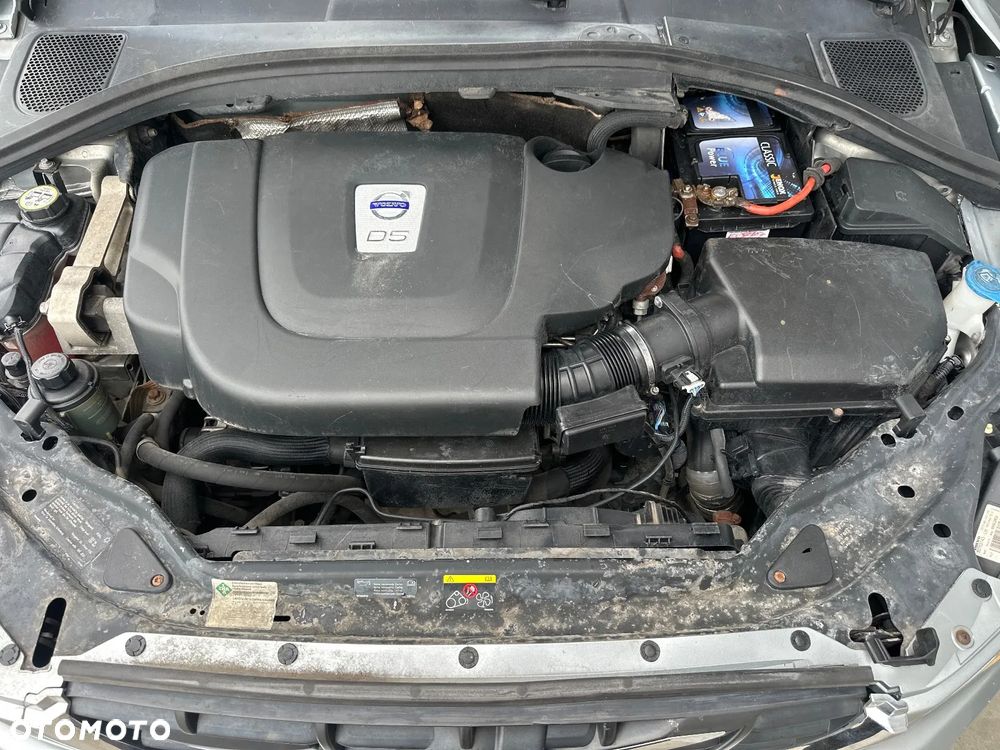 Volvo XC 60 D5 AWD Kinetic - 9