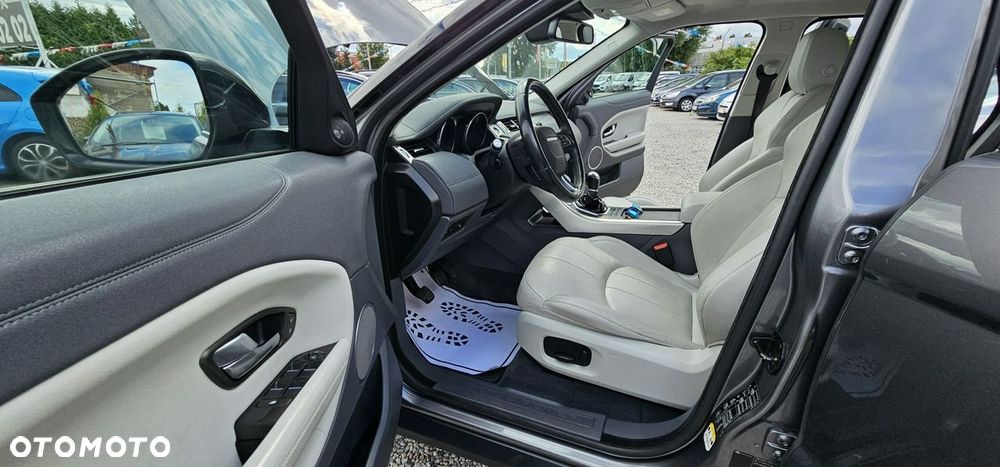 Land Rover Range Rover Evoque - 22