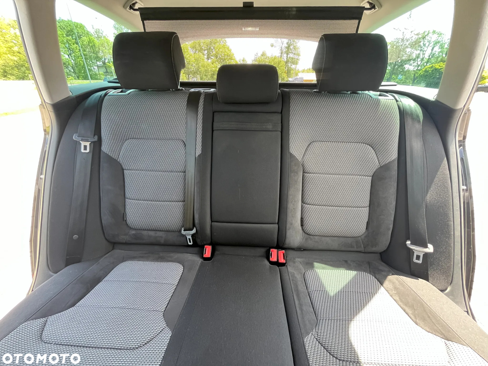 Volkswagen Passat Alltrack 2.0 TSI 4Mot DSG - 16