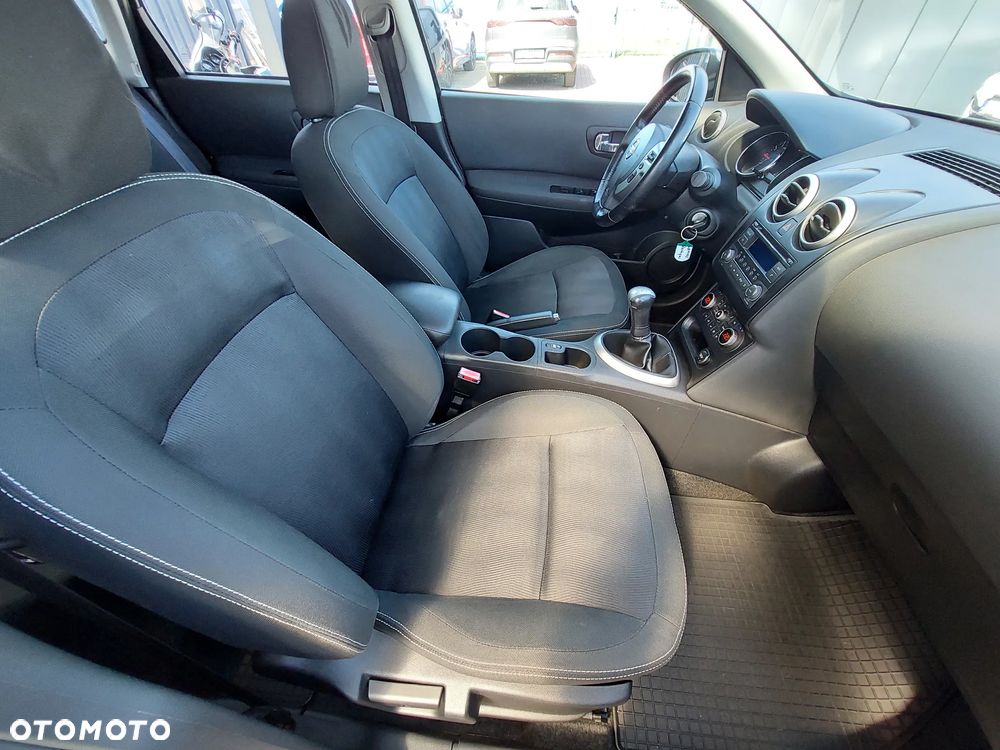 Nissan Qashqai 1.6 Acenta - 11