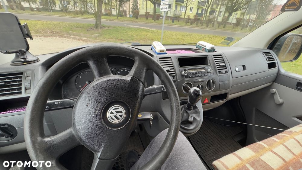 Volkswagen T5 - 3