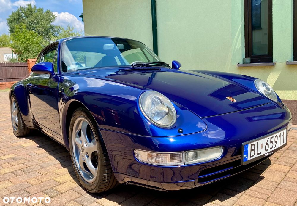 Porsche 911 Carrera - 29