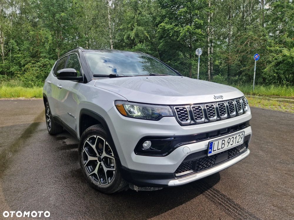 Jeep Compass - 4