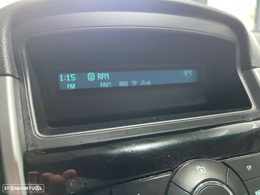 Chevrolet Cruze SW - 22