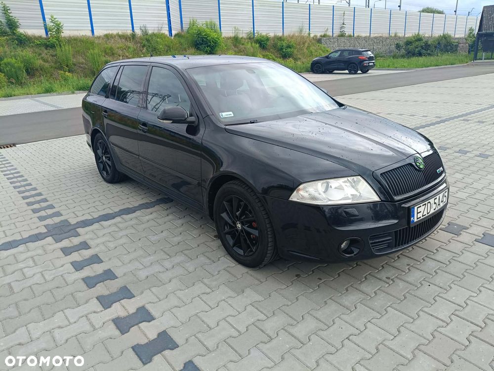 Skoda Octavia 2.0 TDI DPF RS - 1