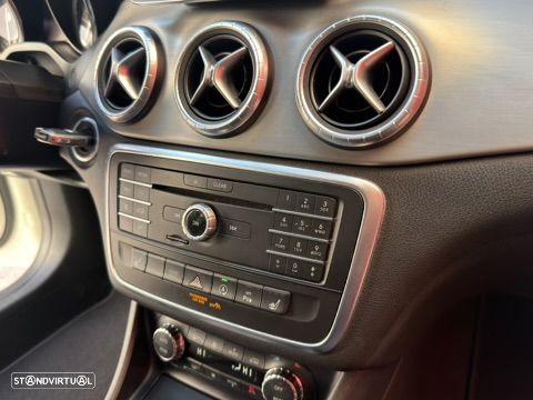 Mercedes-Benz CLA 220 d Shooting Brake AMG Line Aut. - 15