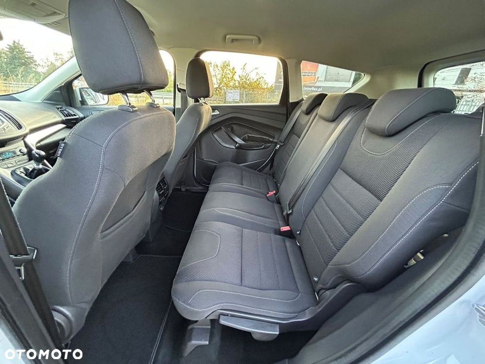 Ford Kuga - 7