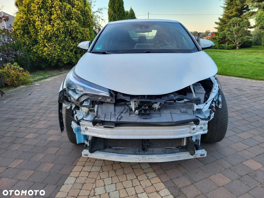 Toyota C-HR - 6