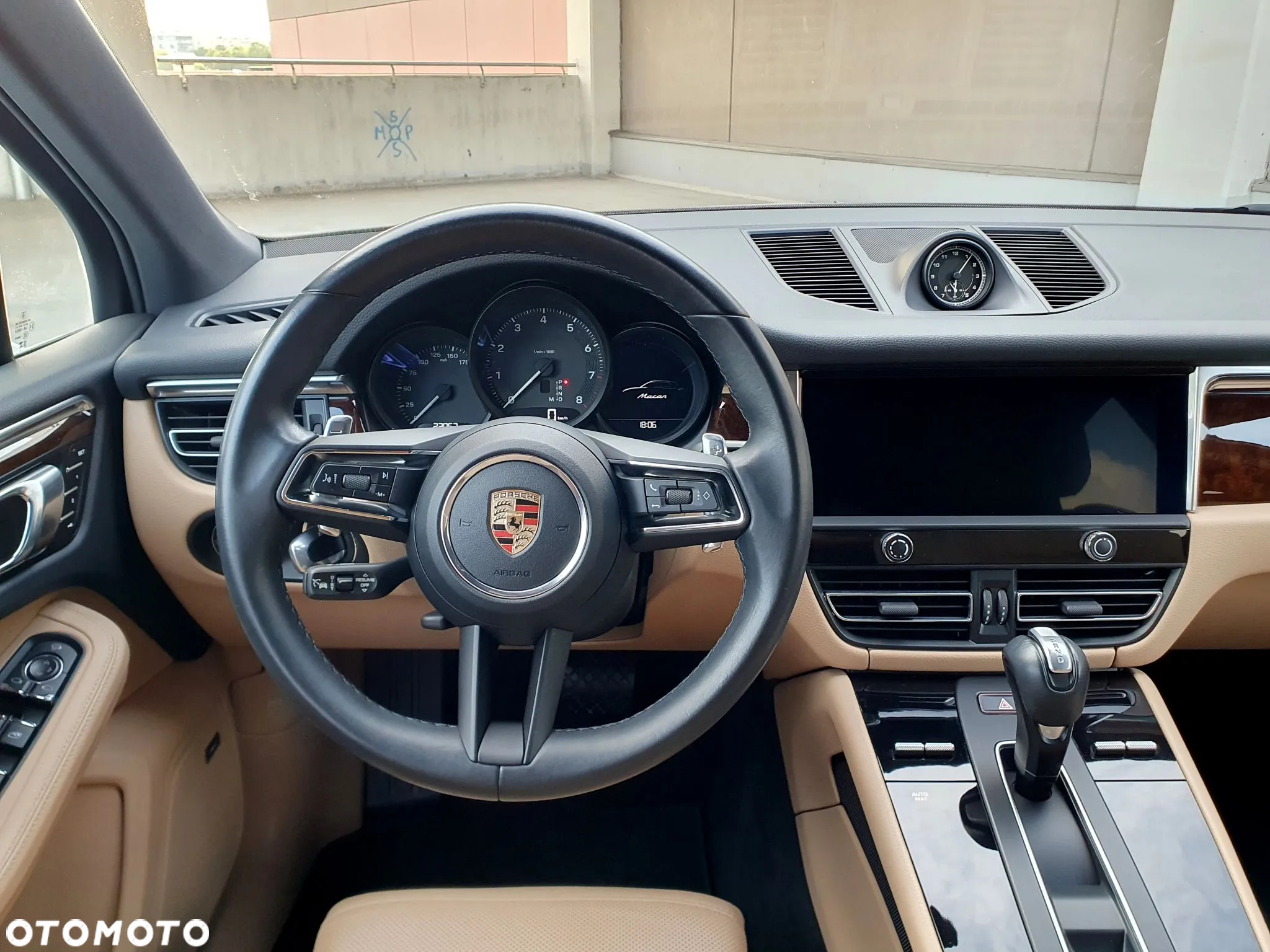 Porsche Macan Standard - 11
