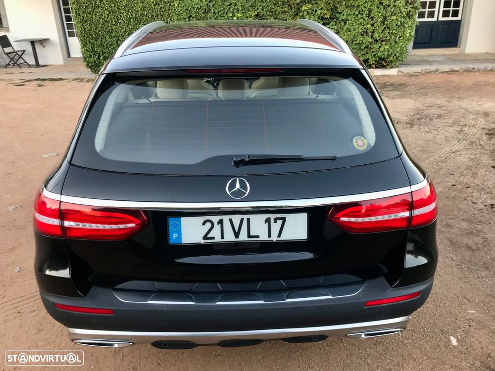 Mercedes-Benz E 220 d 4-Matic All Terrain Avantgarde - 4