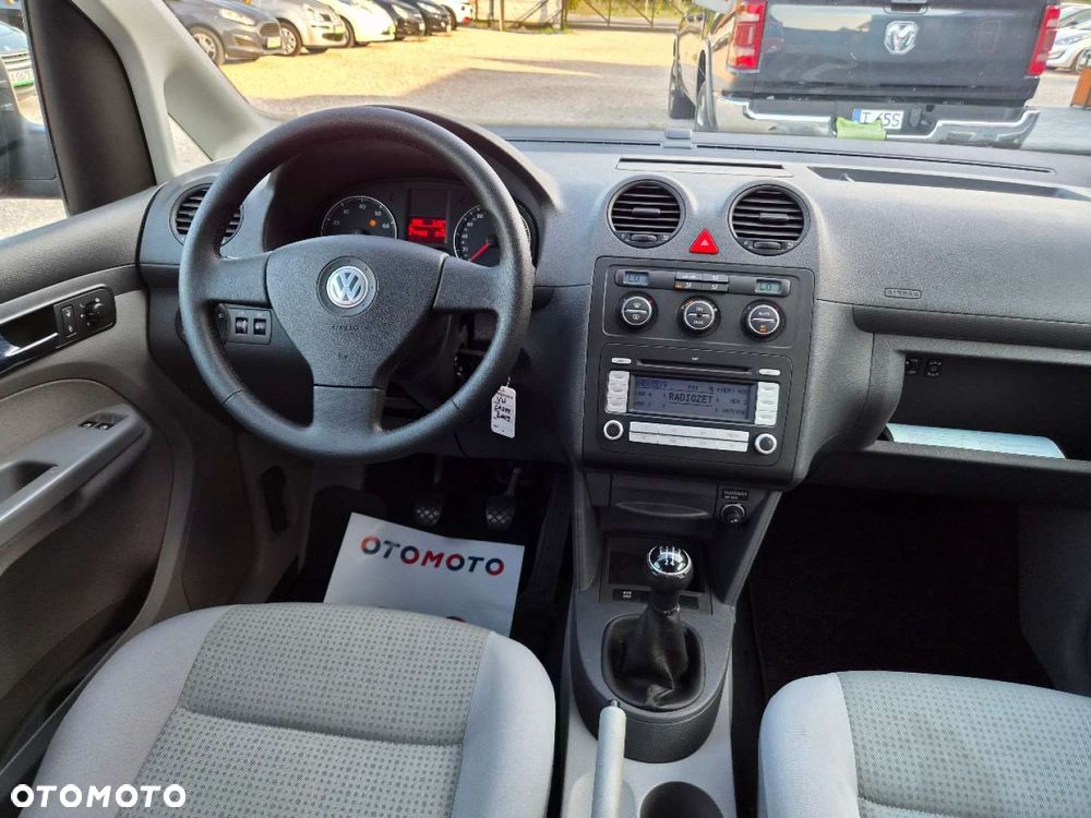 Volkswagen Caddy - 27
