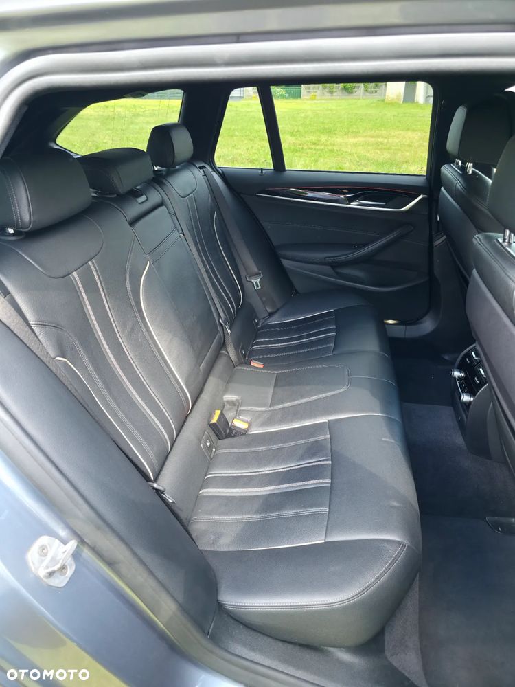 BMW Seria 5 520d Touring Sport Line - 31