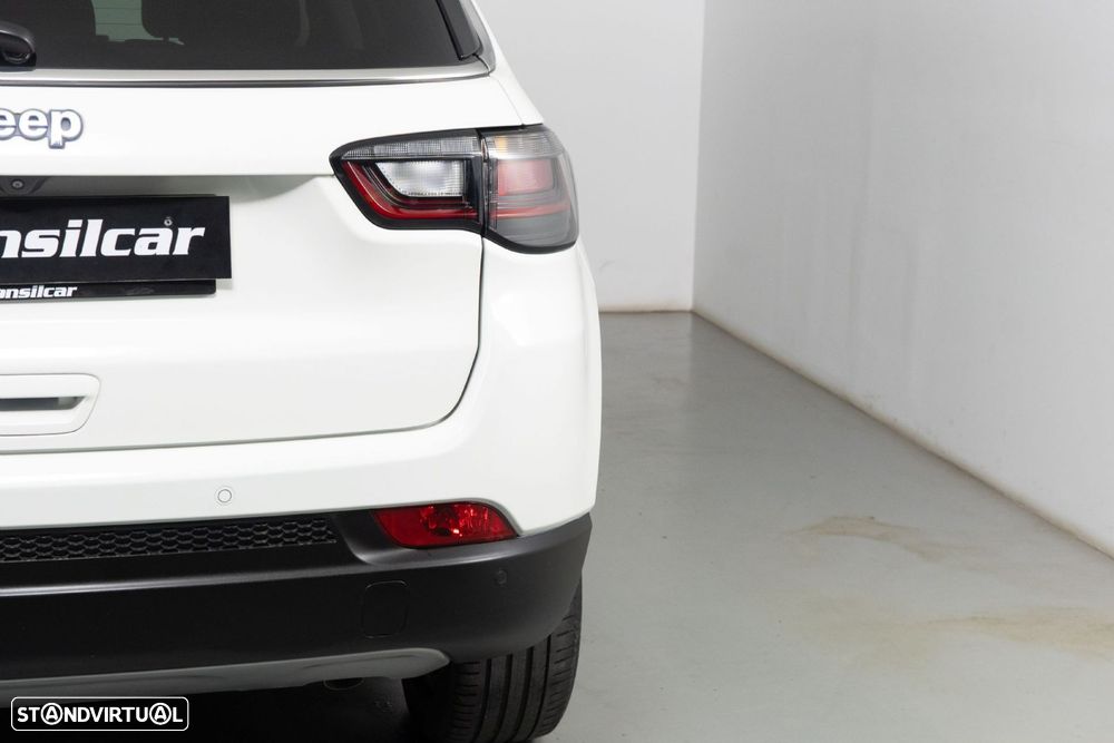 Jeep Compass 1.3 TG Limited - 28