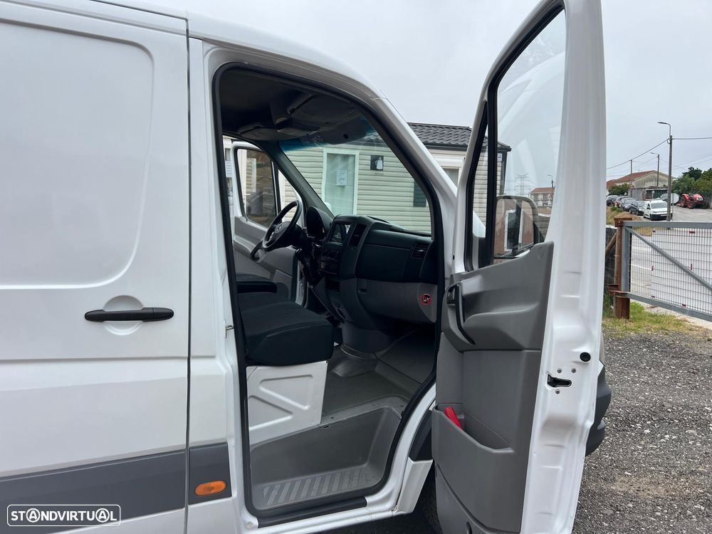 Mercedes-Benz sprinter 210 cdi van deduz iva para empresas - 11