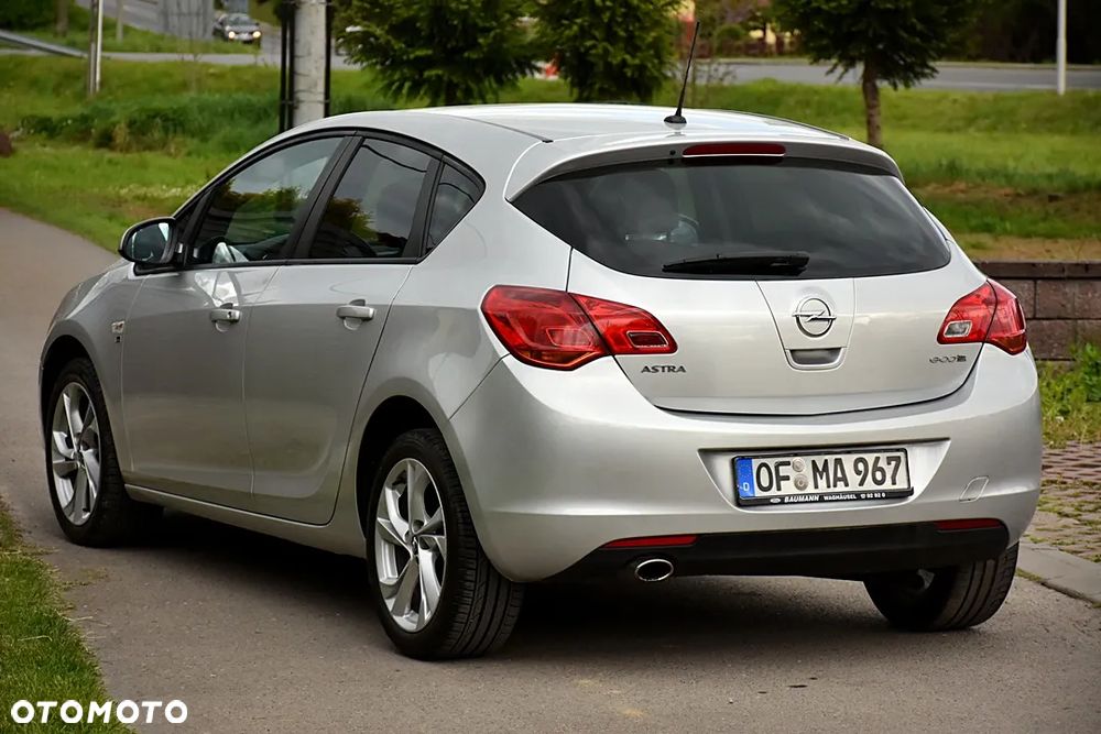 Opel Astra 1.4 Turbo Active - 4