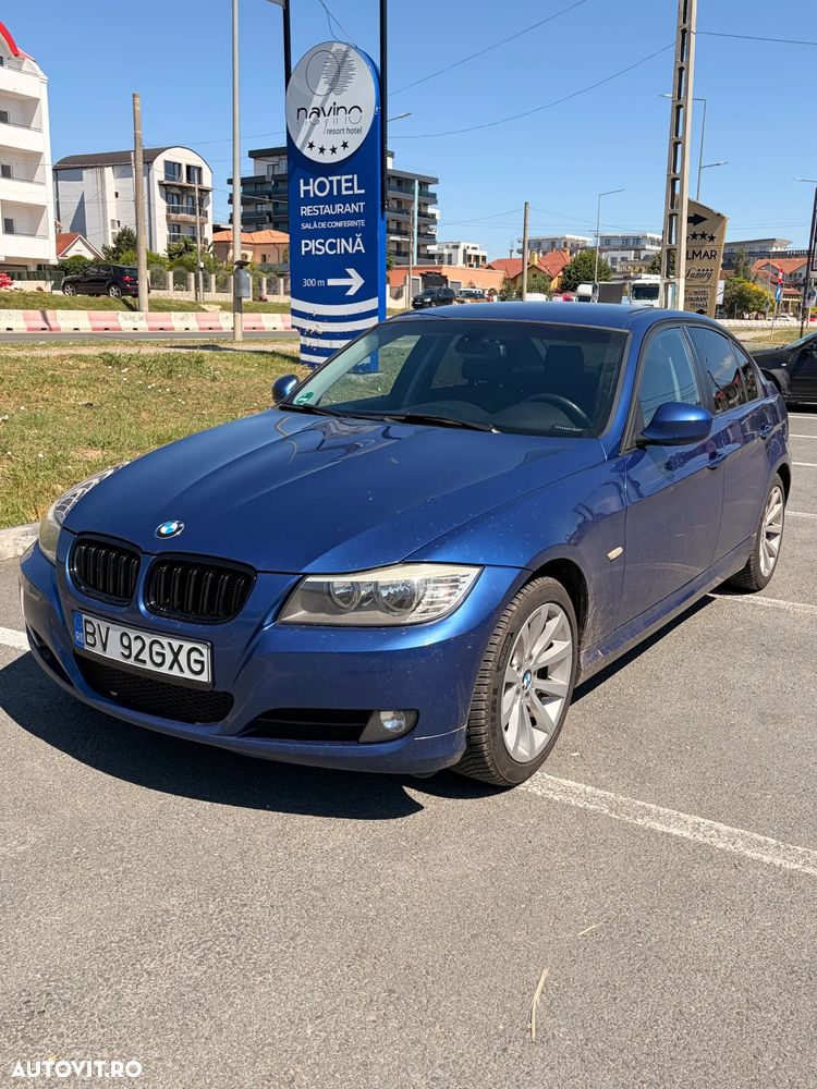 BMW Seria 3 318d - 4