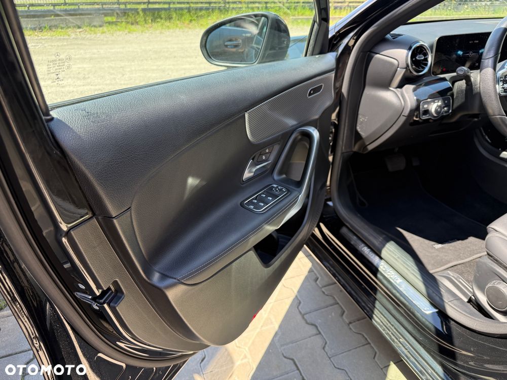 Mercedes-Benz Klasa A 200 Progressive 7G-DCT - 11