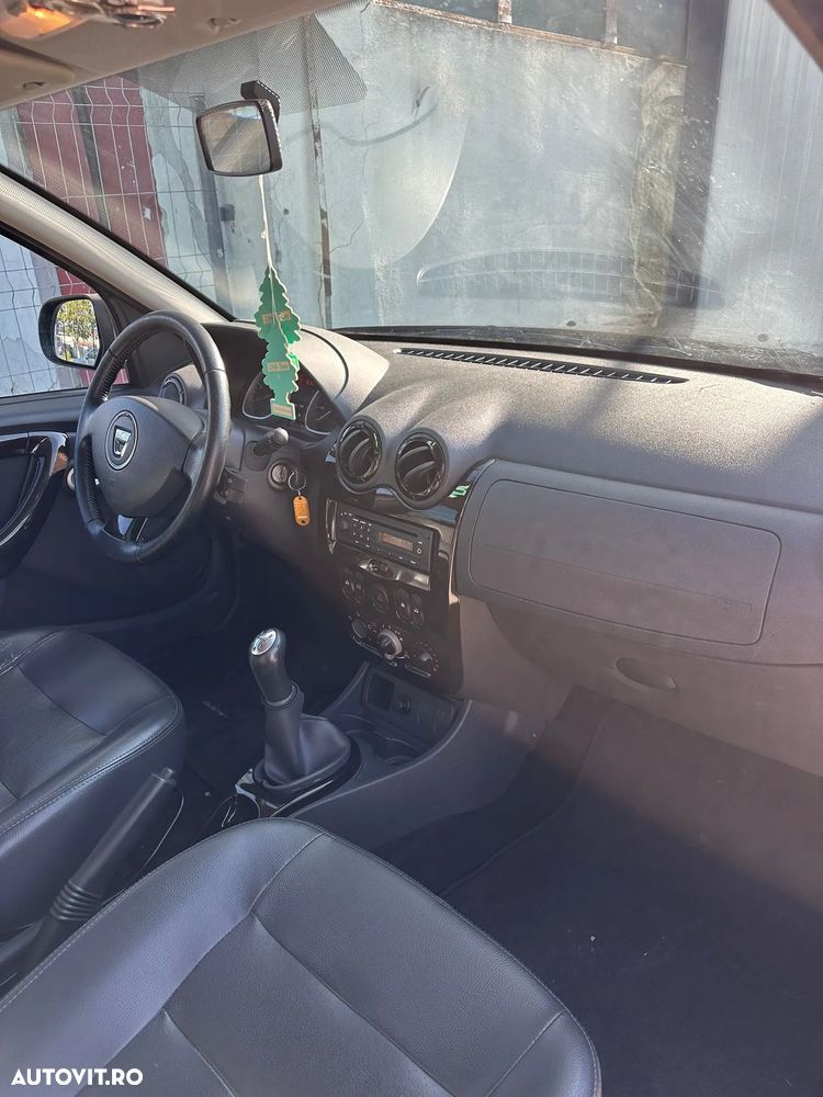 Dacia Duster 1.6 4x2 Laureate - 7