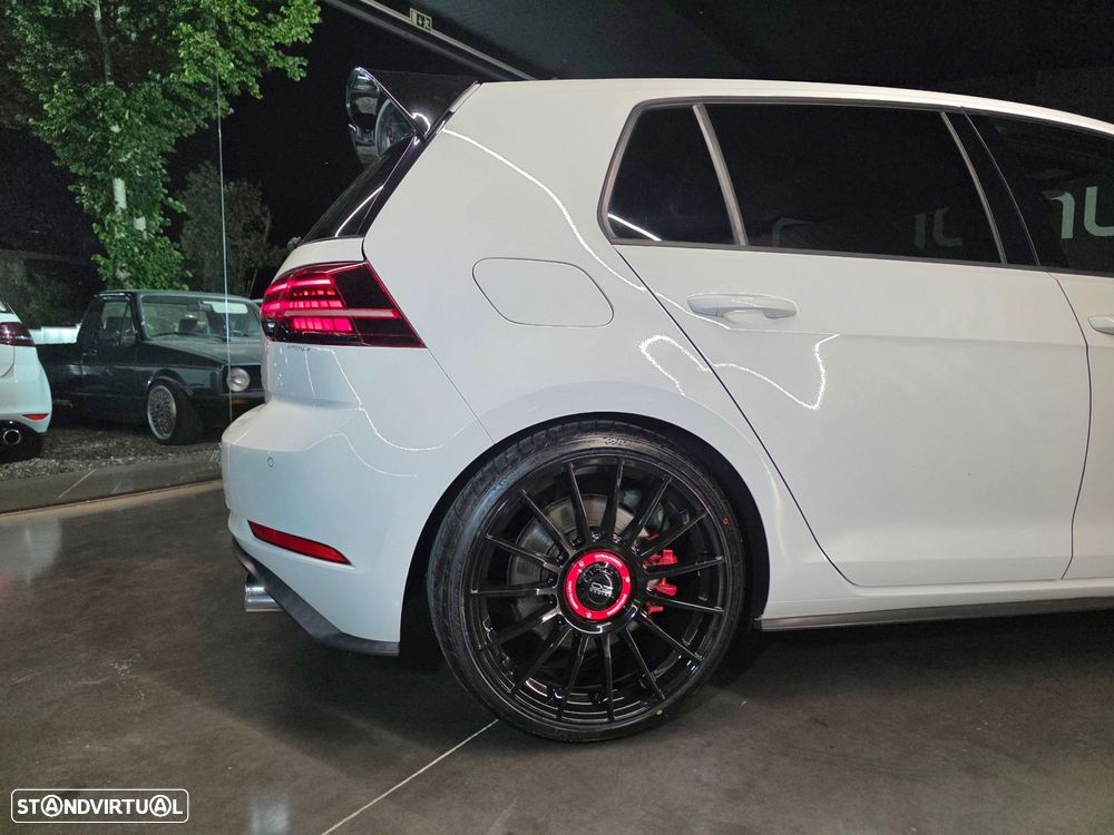 VW Golf 2.0 TSI GTI DSG Performance - 31
