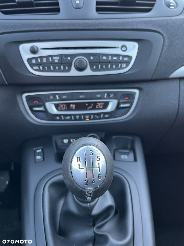 Renault Scenic - 7