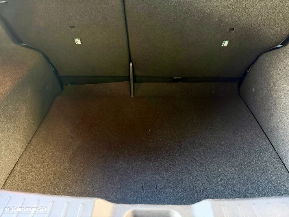 Nissan Juke 1.0 DIG-T N-Design DCT - 25