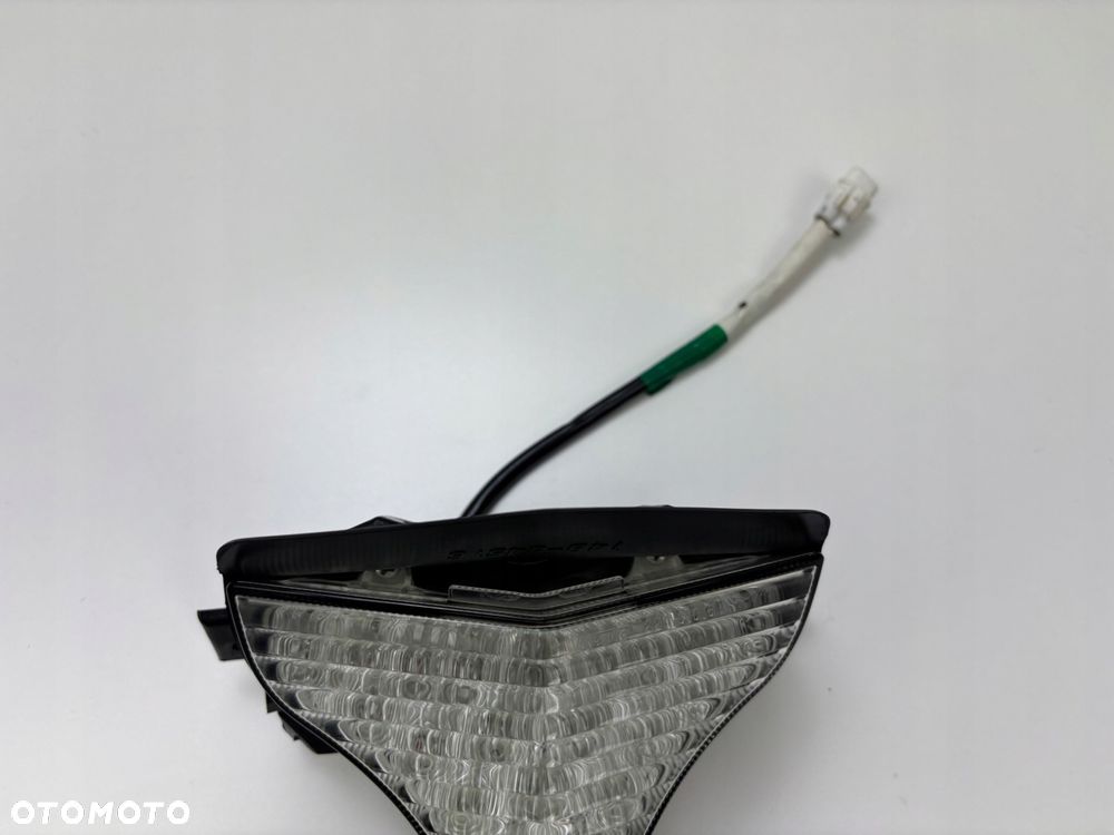 Tylna lampa Yamaha YZF-R1 RN22 2009-14 Oryginał - 3