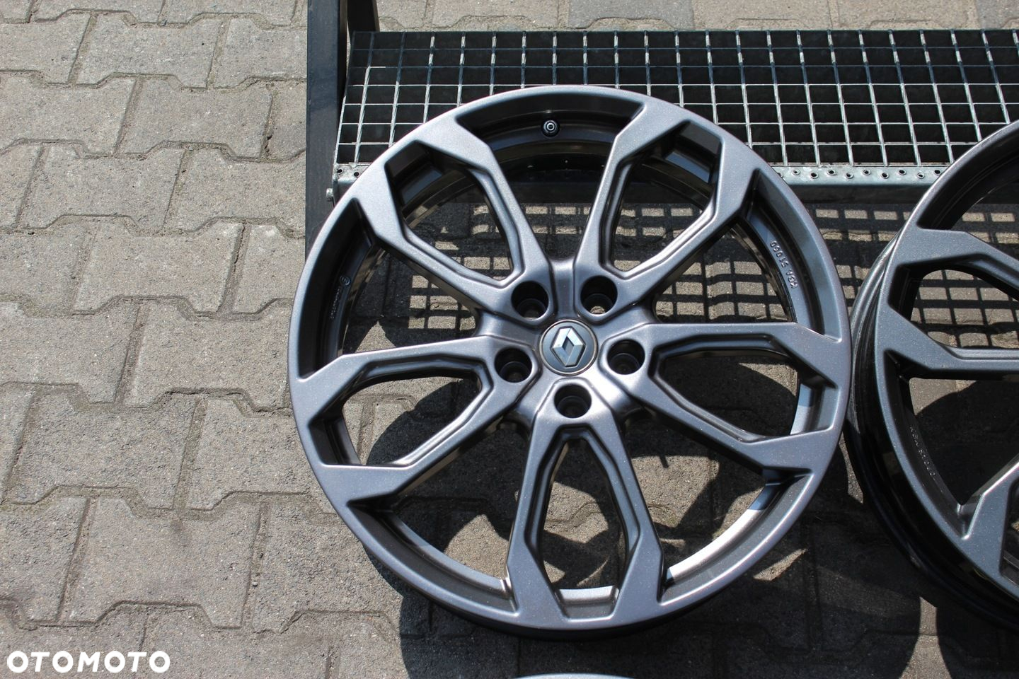 ORYG RENAULT SCENIC IV 20cali 5x114,3 ET33 - 3