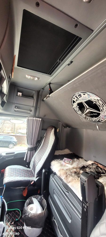 Mercedes-Benz Actros MP2 - 4