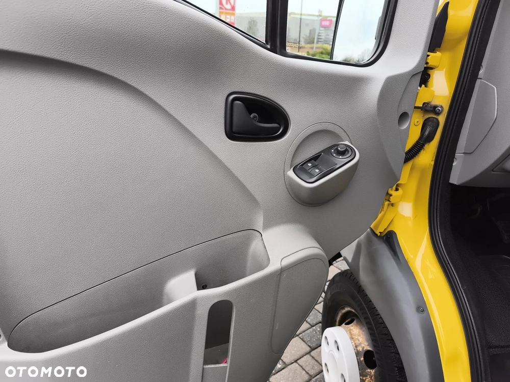 Renault Mascott - 10