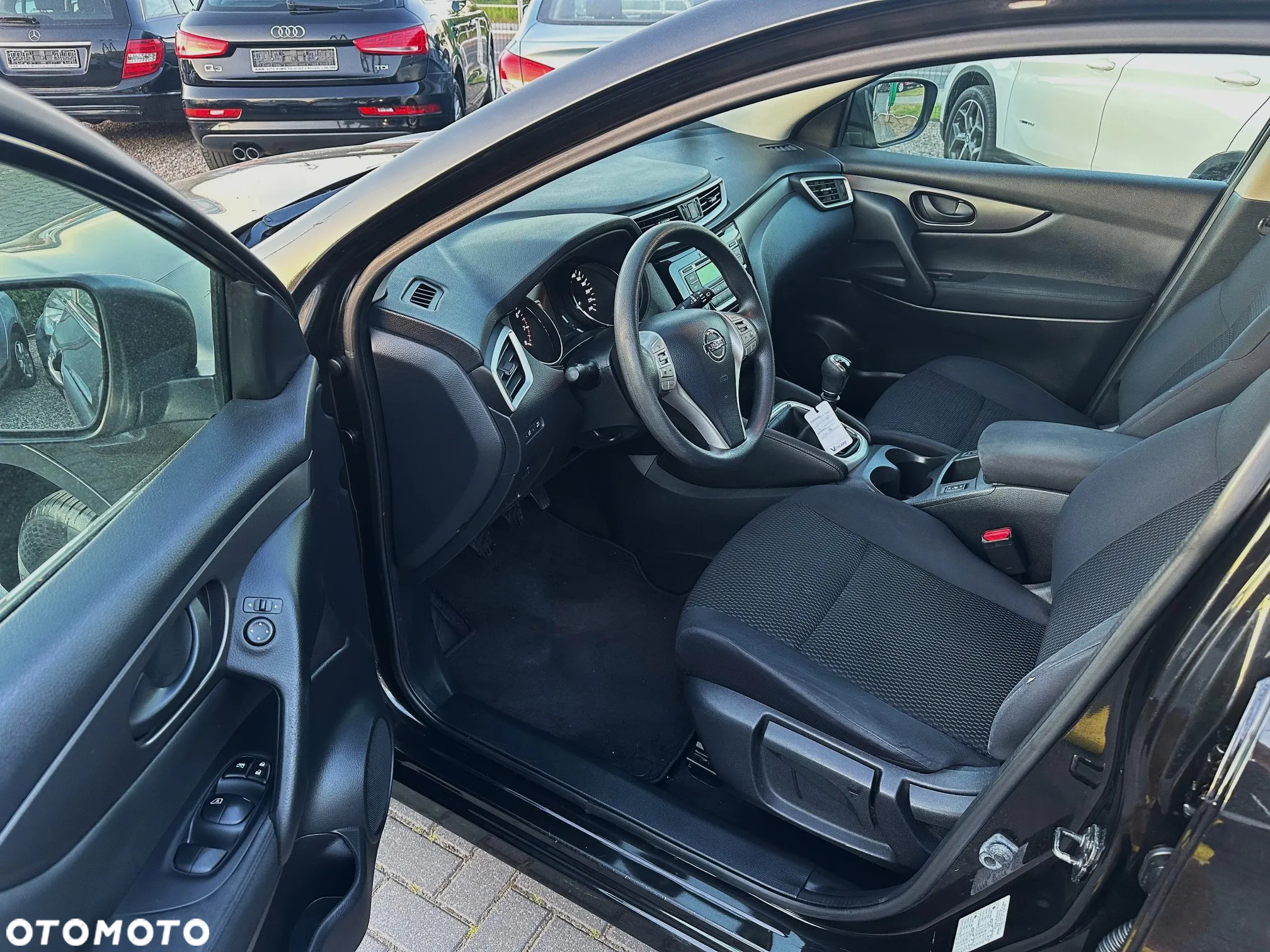 Nissan Qashqai 1.2 DIG-T Acenta EU6 - 7