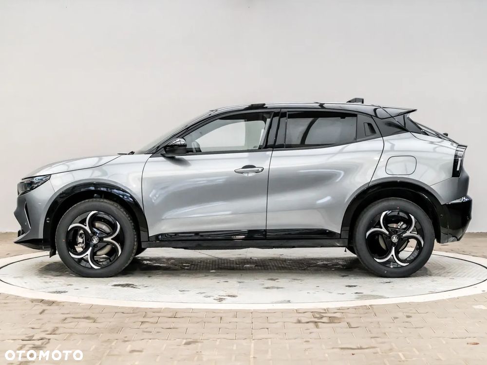 Alfa Romeo Junior 1.2 mHEV Ibrida Speciale eDCT - 2