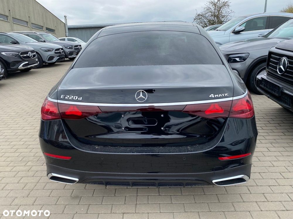 Mercedes-Benz Klasa E - 3