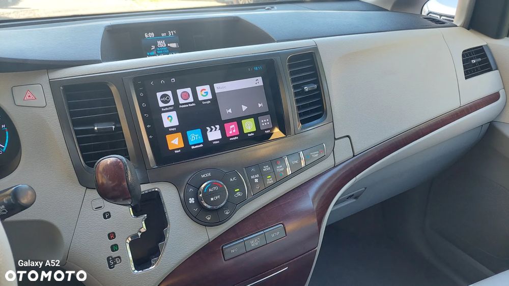 Toyota Sienna - 15