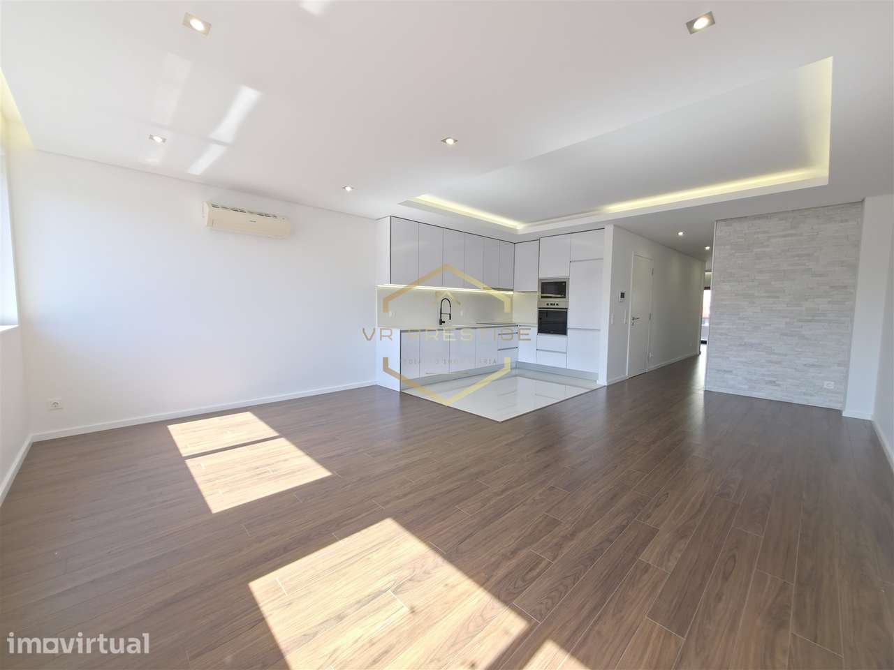 Apartamento T3 Venda em Ramalde,Porto - Grande imagem: 2/26