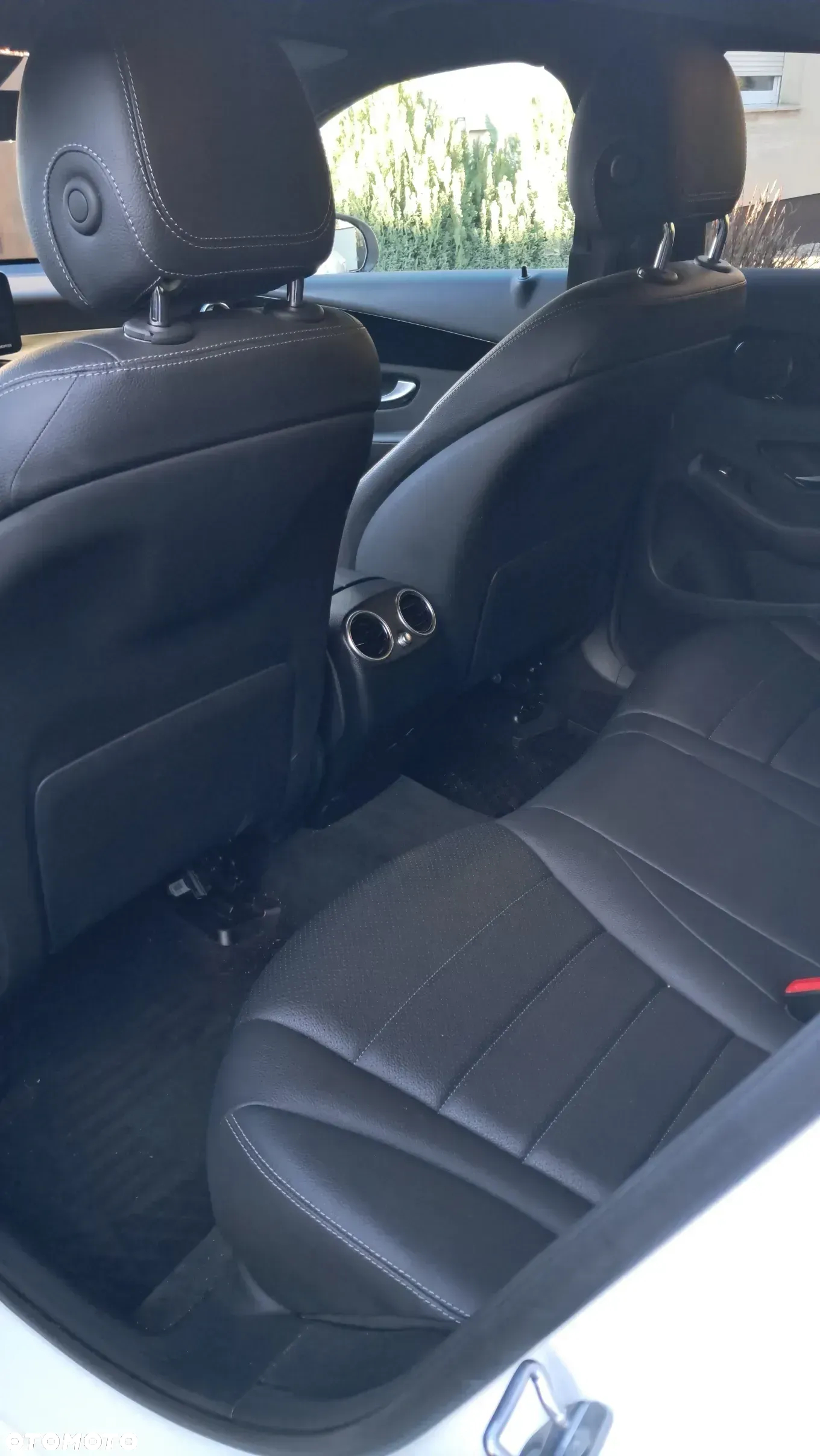 Mercedes-Benz GLC Coupe 300 e 4-Matic - 26