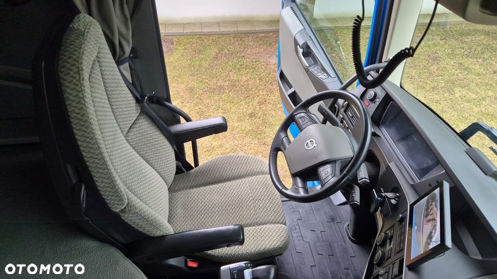 Volvo VOLVO///FH///500///2023/// GLOBETROTTER///XXL///JEDYNE  212 TYŚ KM///KLIMATYZACJA POSTOJOWA///HYDRAULIKA/// ALUFELGI///ZABUDOWY  MIĘDZYOSIOWE///KAMERA/// FULL LED///VIRTUAL COCPIT/// PERFEKCYJNY STAN - 24