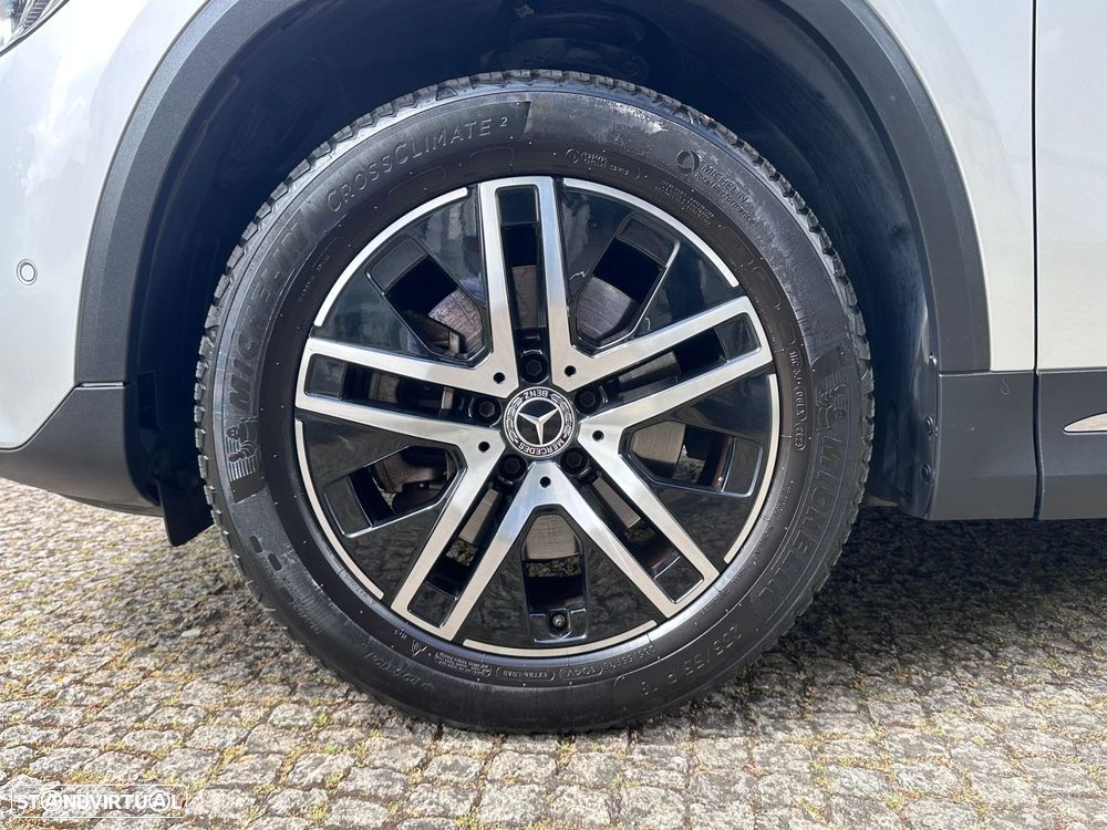 Mercedes-Benz GLA 250 e Style - 4