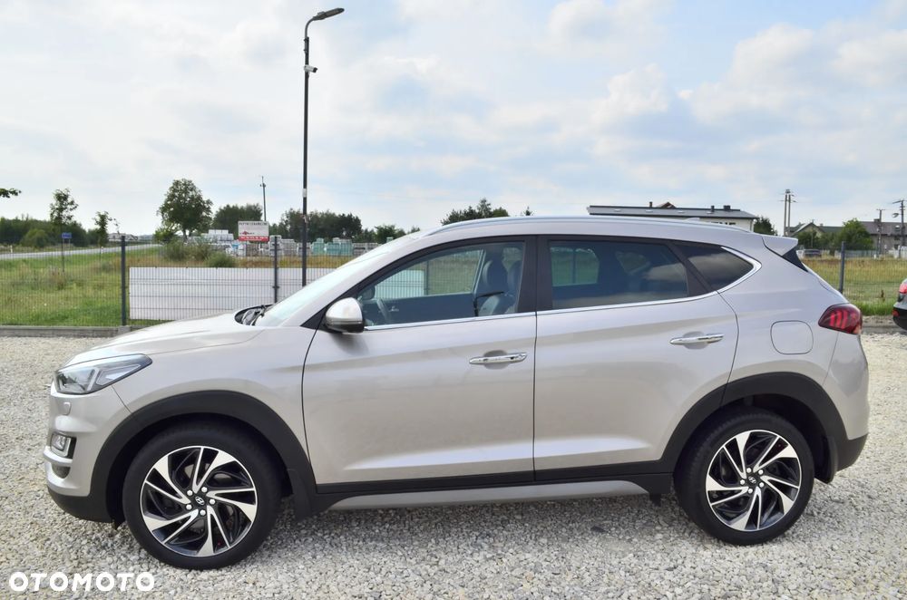 Hyundai Tucson 1.6 T-GDI GO 4WD DCT - 12