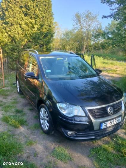 Volkswagen Touran 1.4 TSI Comfortline - 1