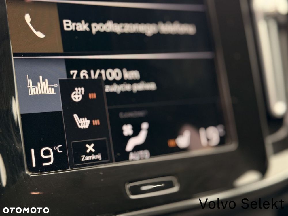 Volvo XC 40 - 24