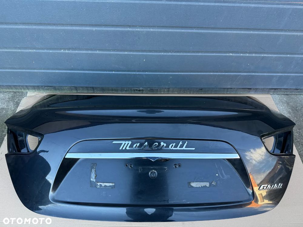 MASERATI GHIBLI III KLAPA BAGAŻNIKA TYŁ KAMERA ZAMEK - 1