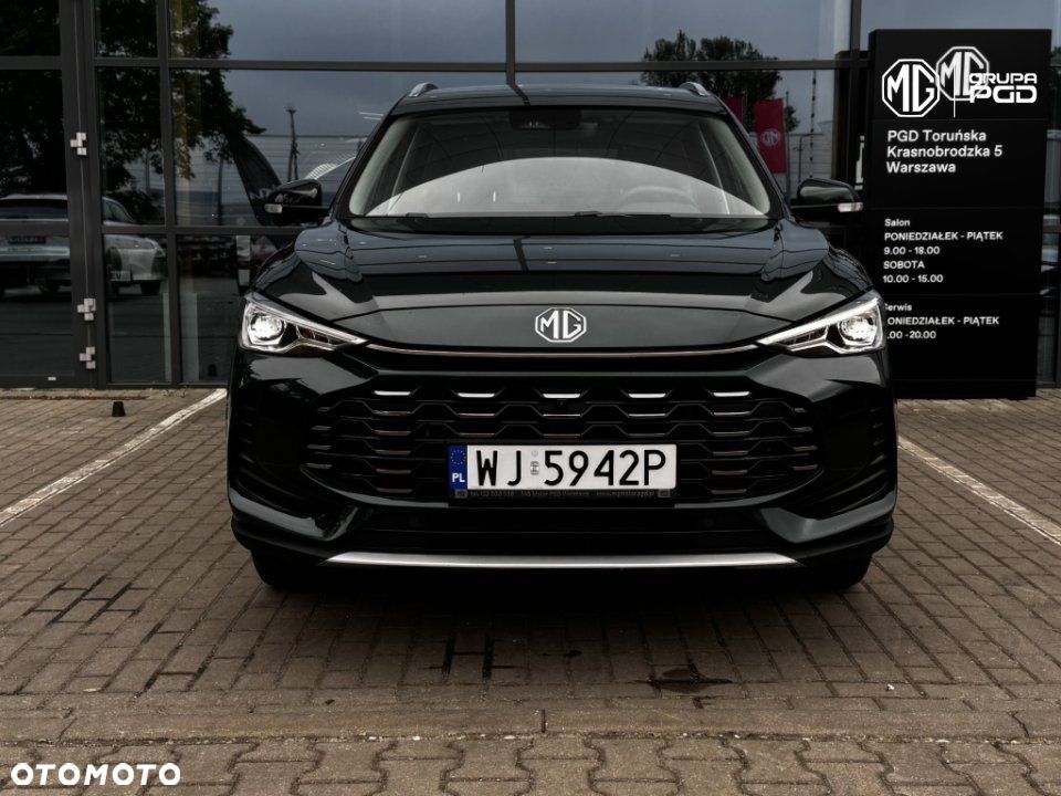 MG ZS Hybrid+ - 8