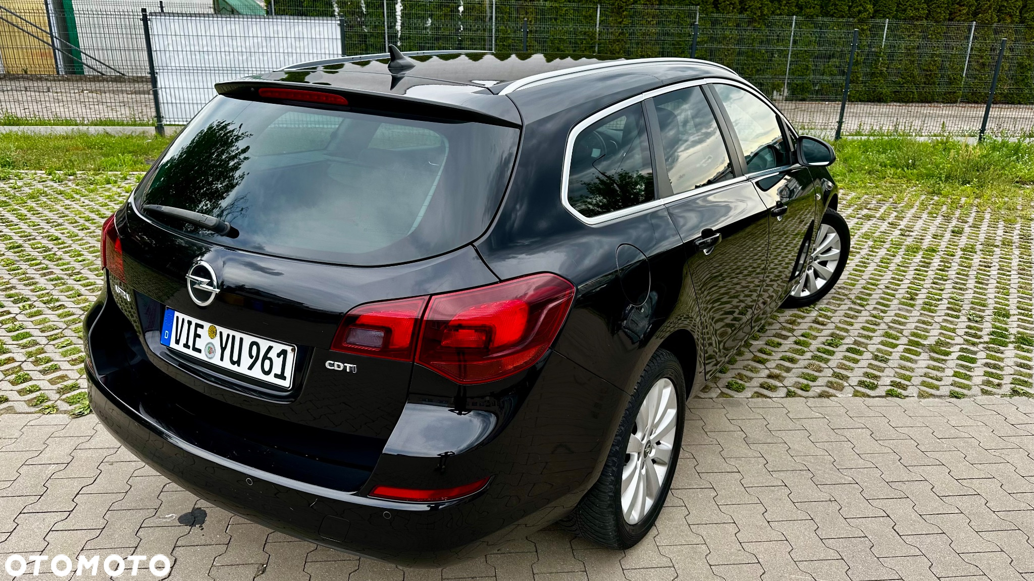 Opel Astra 1.7 CDTI DPF Sports Tourer - 12