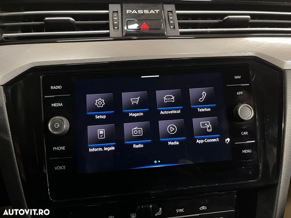 Volkswagen Passat 2.0 TDI SCR DSG Business - 18