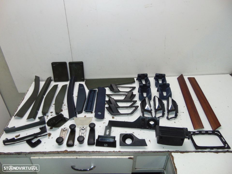 Mercedes w124 carrinha várias guarnições e pequenas peças - 1